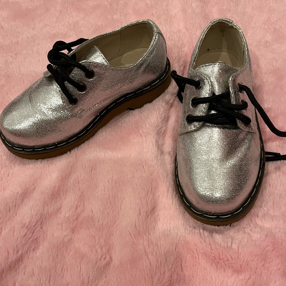 Girls loafers